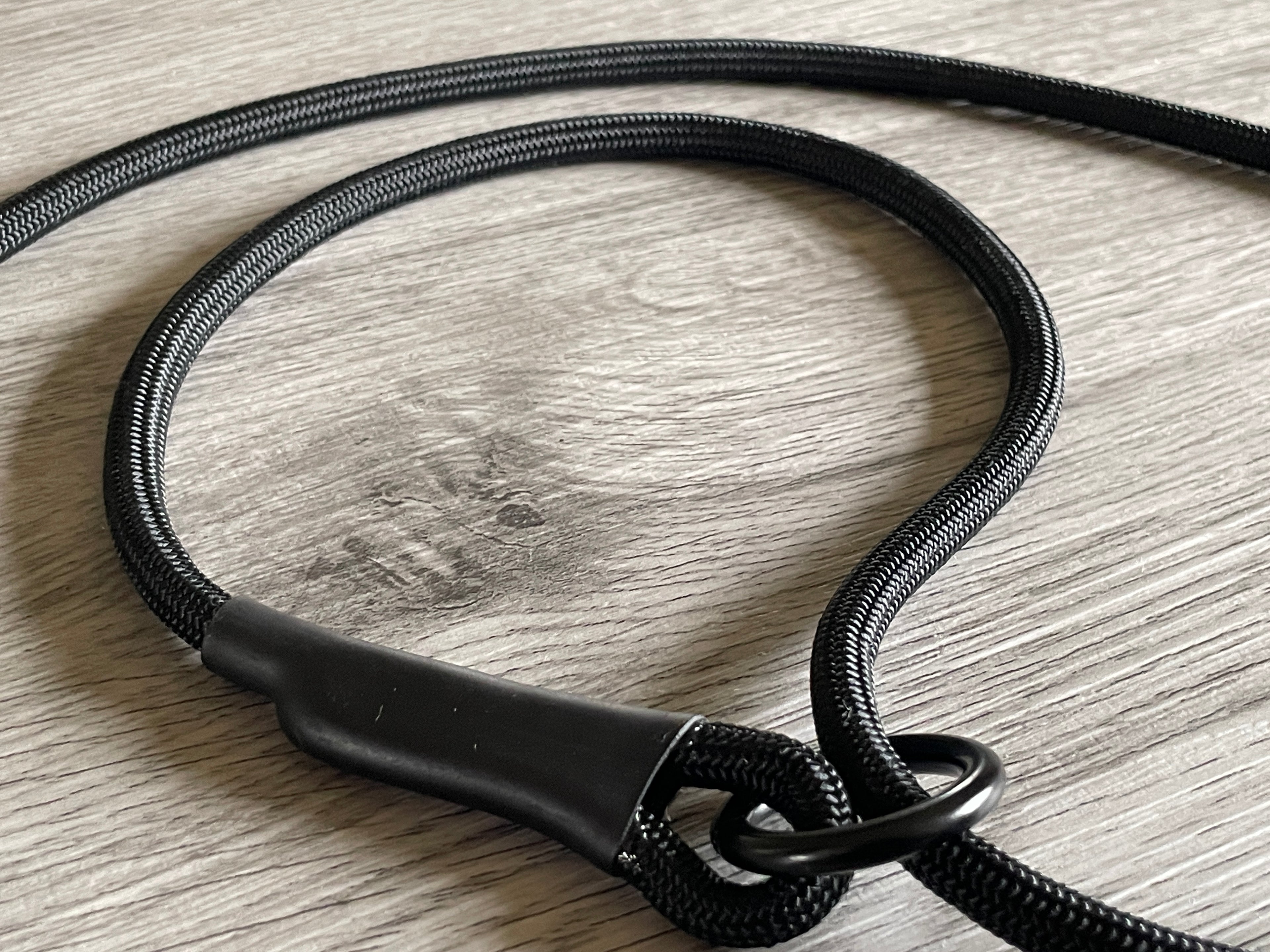 slip-lead-adjustable