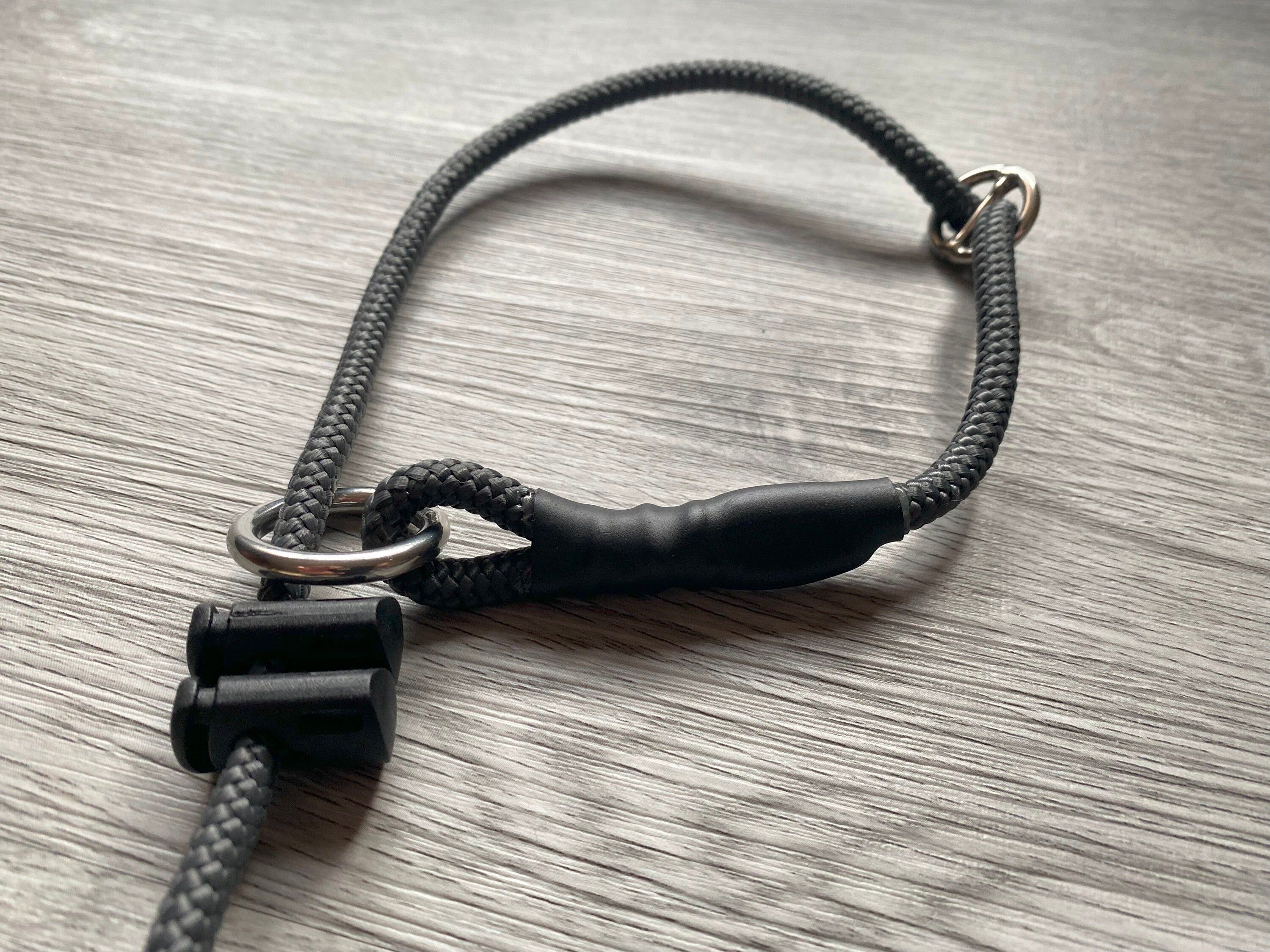 Short close control slip lead |Traffic Lead | Short training lead heeling lead | Figure of 8
