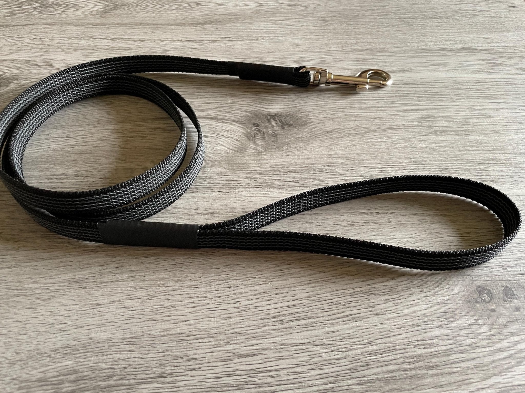 rubber dog lead