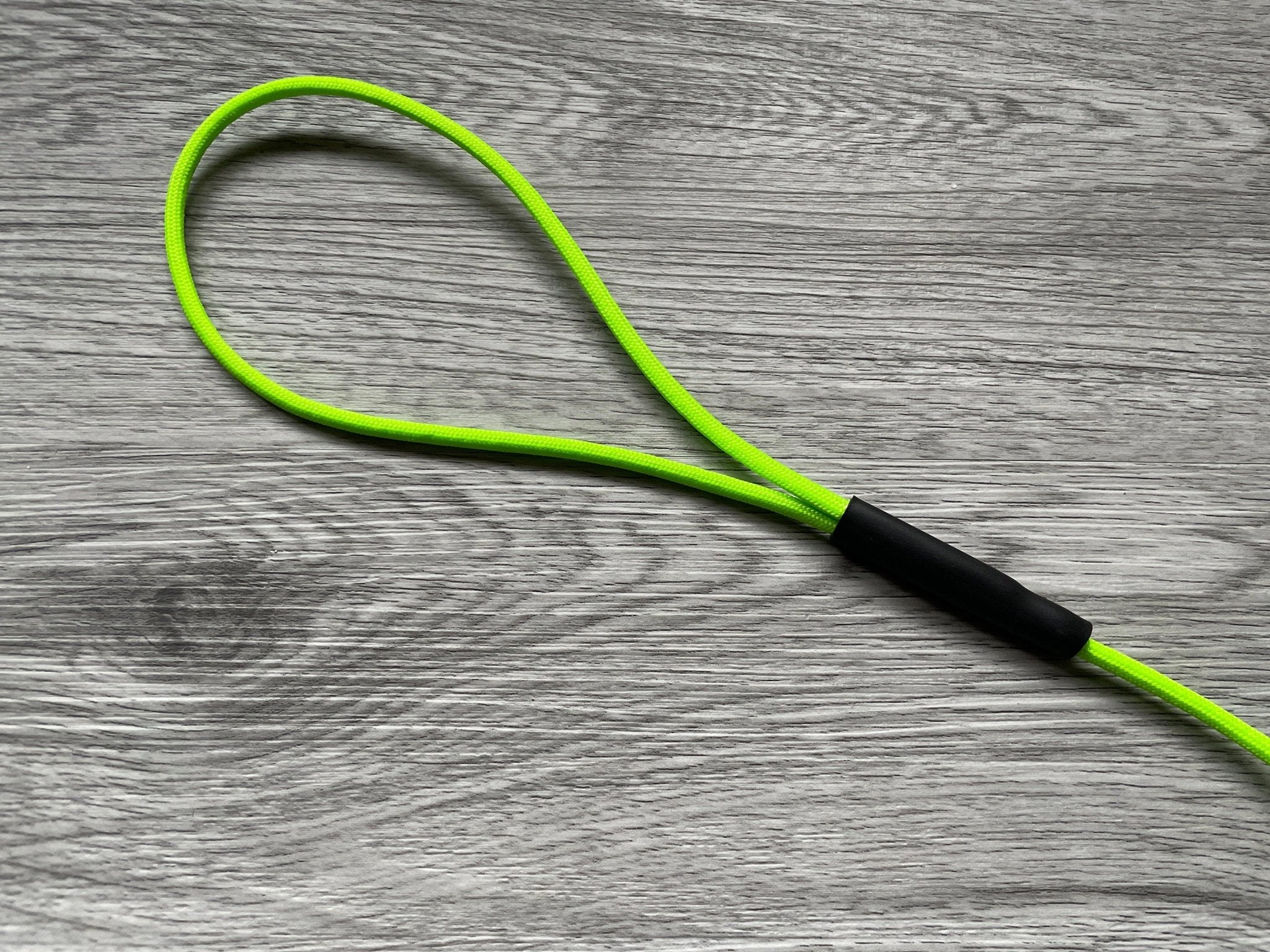 Short Slip Lead puppy training lead | dog gundog heeling / heel pulling lightweight Paracord rope 4mm